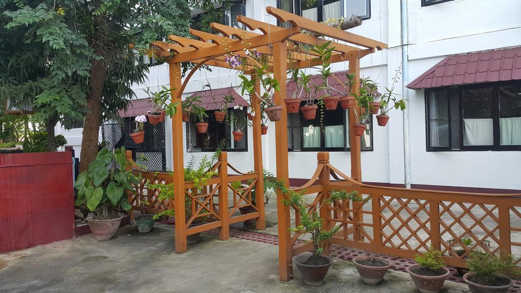 Remember Inn Nyaung Shwe Exterior photo