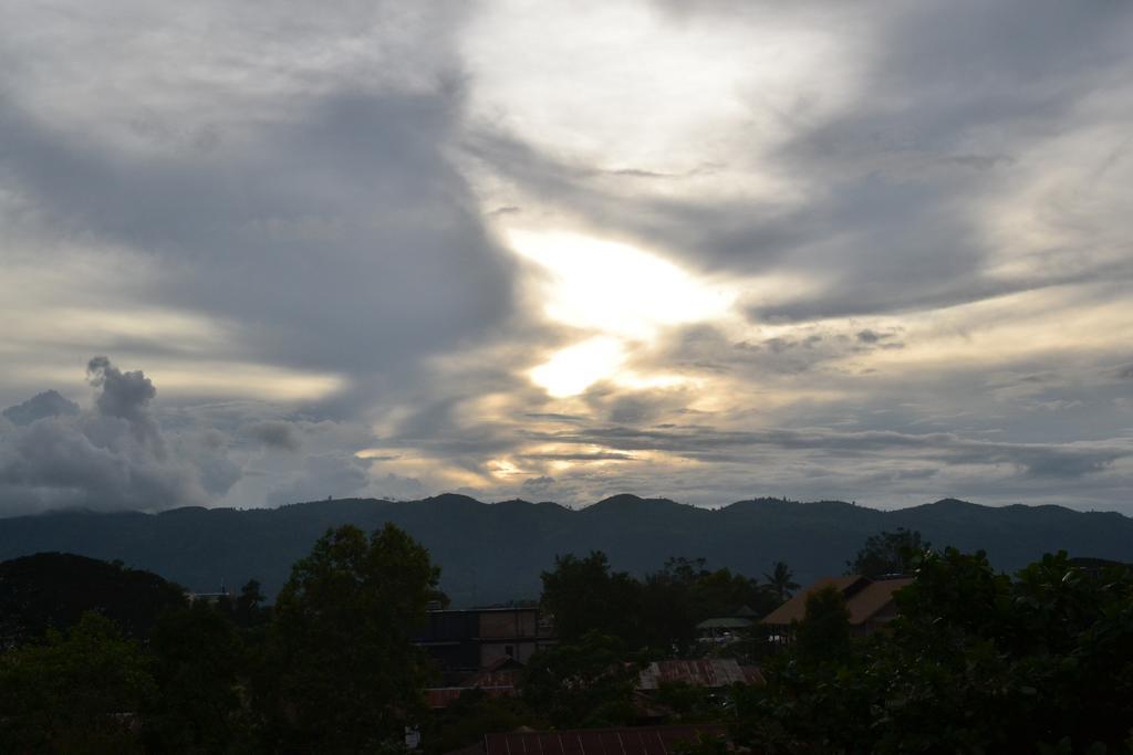 Remember Inn Nyaung Shwe Exterior photo