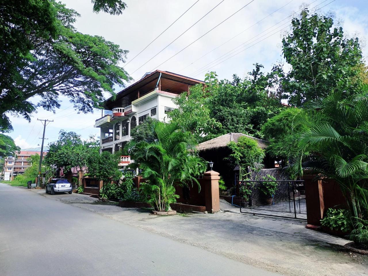 Remember Inn Nyaung Shwe Exterior photo