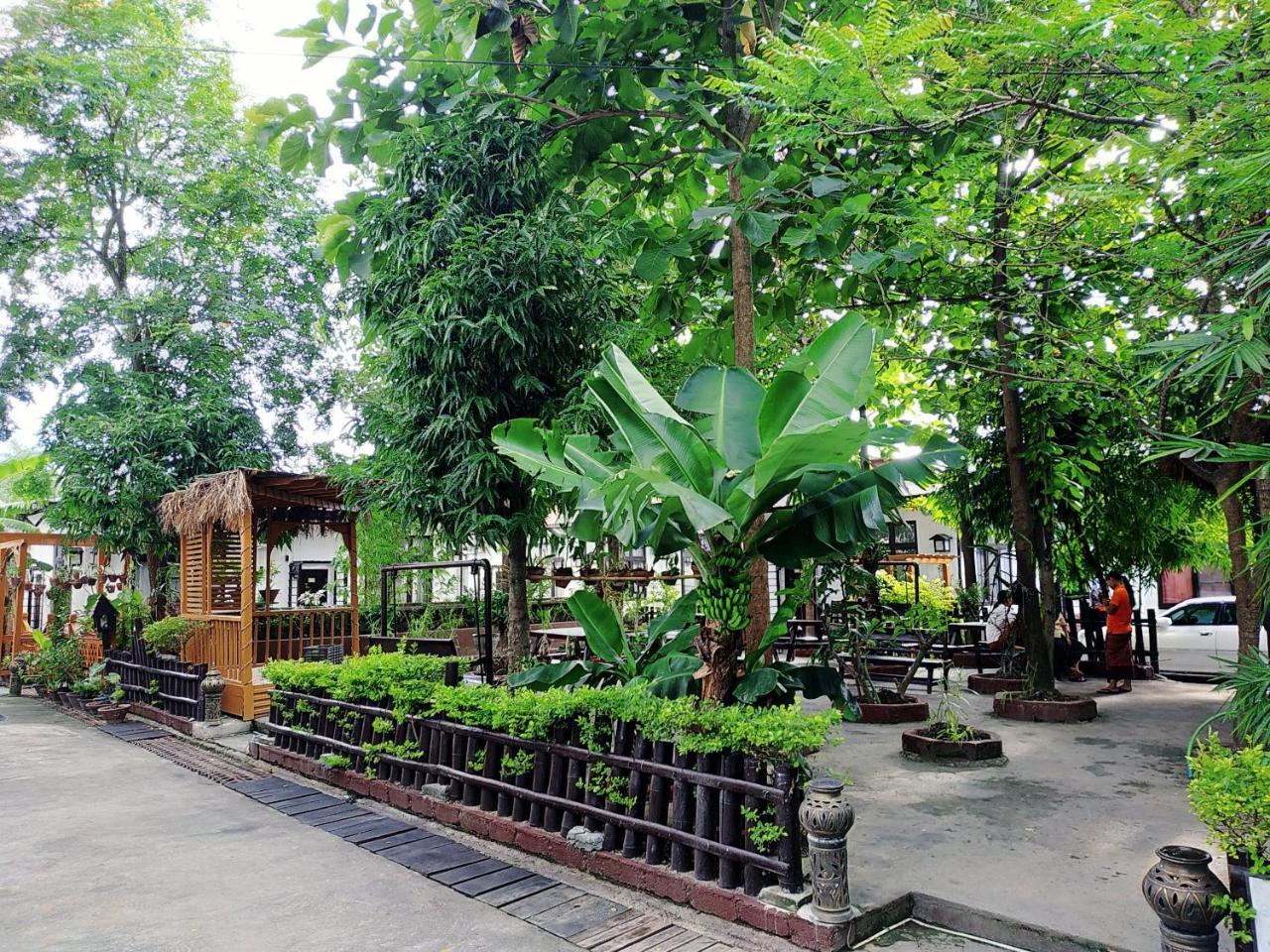 Remember Inn Nyaung Shwe Exterior photo