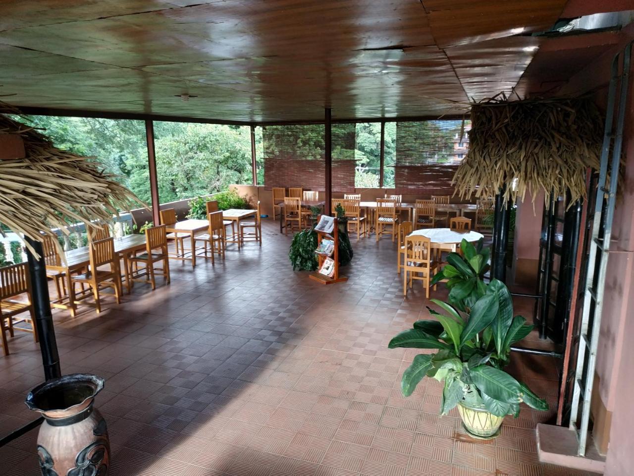 Remember Inn Nyaung Shwe Exterior photo