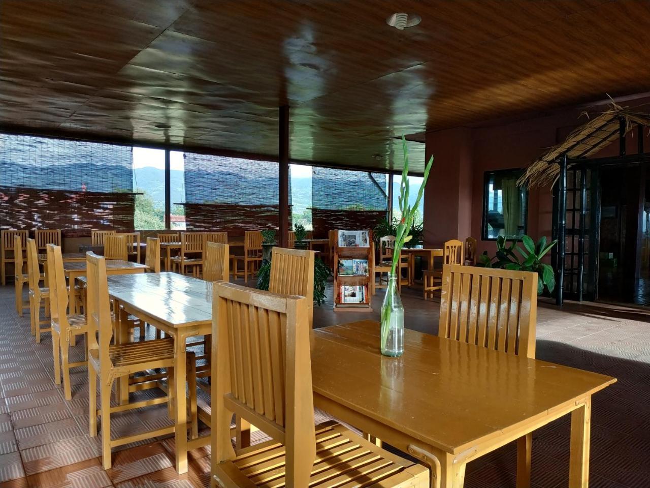Remember Inn Nyaung Shwe Exterior photo